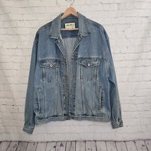 Eddie Bauer Light Blue Denim Trucker  Jacket Classic Grunge XL
